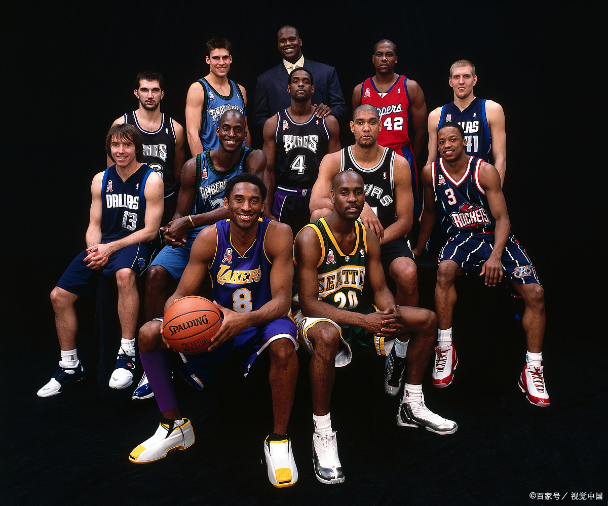 江苏队鏖战上海队,库里惊艳四座 江苏队鏖战上海队,库里惊艳四座