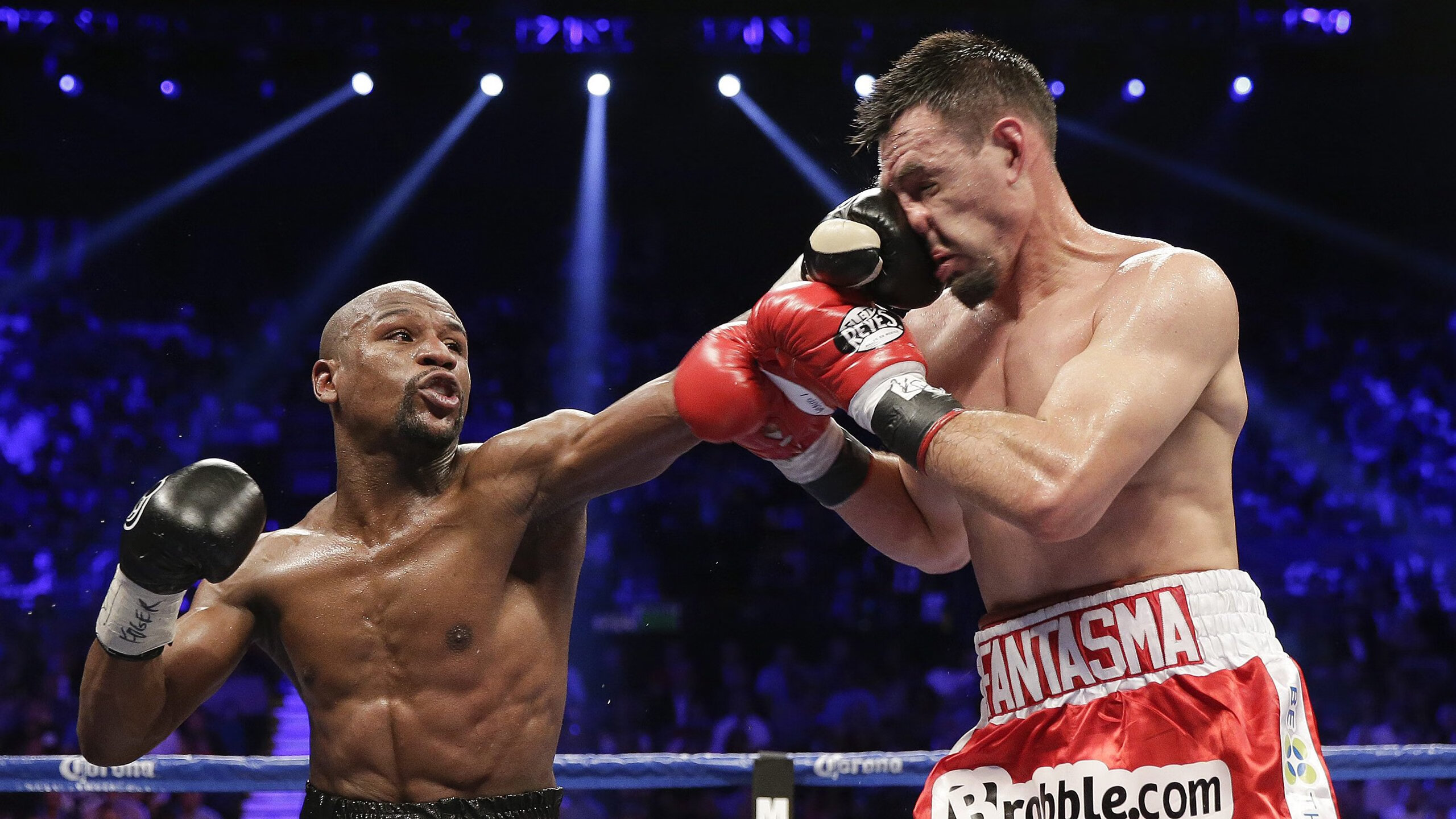 克瓦拉茨赫利亚爆发，摩洛哥逆转巴黎，足球世界里，没有永恒的剧本